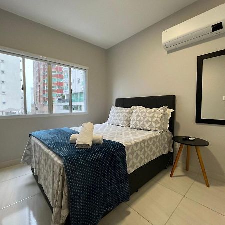 Po02- 2 Quartos | Tela Protecao | Centro | Garagem บัลเนอาริโอ กังโบริว ภายนอก รูปภาพ